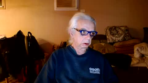 Snapshot of tom112292014 chatting on 23, 12, 2024 tom112292014 online show from 23, 12, 2024