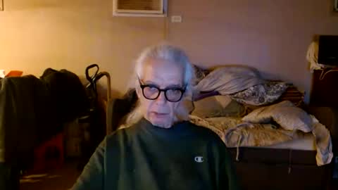 Snapshot of tom112292014 chatting on 1, 3, 2026 tom112292014 online show from 1, 3, 2026