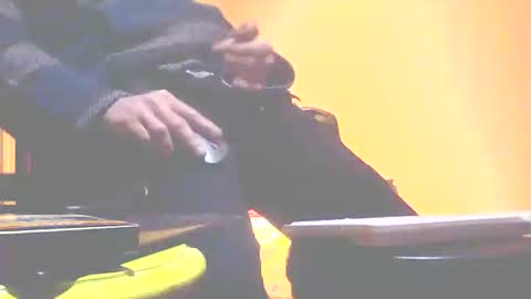 Snapshot of tom3336661984 chatting on 21, 4, 2026 Ymmot online show from 21, 4, 2026