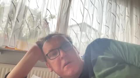 Snapshot of tom6644 chatting on 21, 3, 2026 Tom online show from 21, 3, 2026