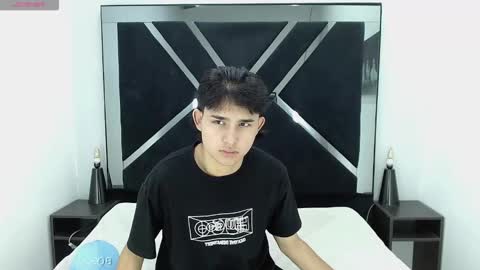 tom_0002 online show from 17, 12, 2025