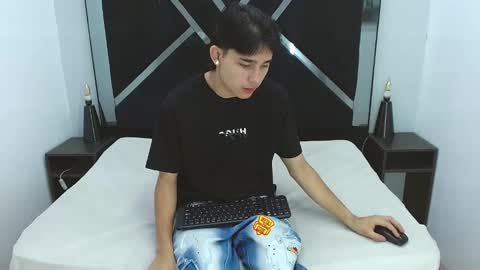 tom_0002 online show from 19, 12, 2025