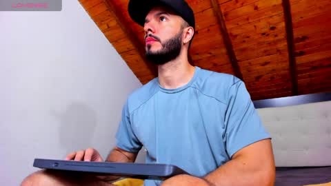   online show from 7, 4, 2026