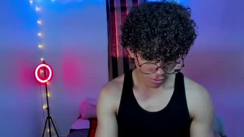 Snapshot of tom_blue10 chatting on 27, 5, 2026 Tom Blue online show from 27, 5, 2026