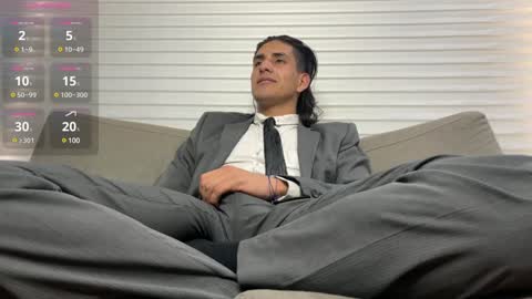 TOM online show from 28, 1, 2025