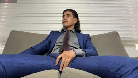 TOM online show from 31, 1, 2025