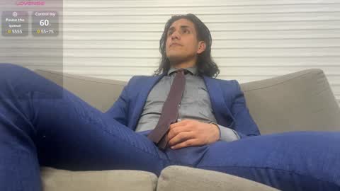 TOM online show from 1, 2, 2025