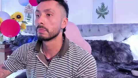 Snapshot of tom_cooper_1 chatting on 24, 9, 2025 Master of pleasure online show from 24, 9, 2025
