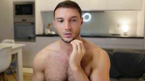 Snapshot of tom_fordd chatting on 11, 11, 2025 Tom online show from 11, 11, 2025