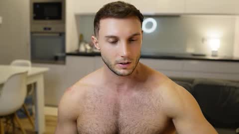 Snapshot of tom_fordd chatting on 11, 11, 2025 Tom online show from 11, 11, 2025