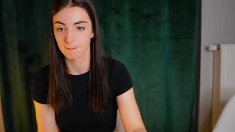 Snapshot of tom_fordd chatting on 1, 2, 2026 Tom online show from 1, 2, 2026