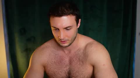 Tom online show from 28, 3, 2026