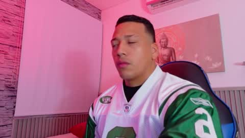 Tom muscle1 online show from 2, 12, 2025