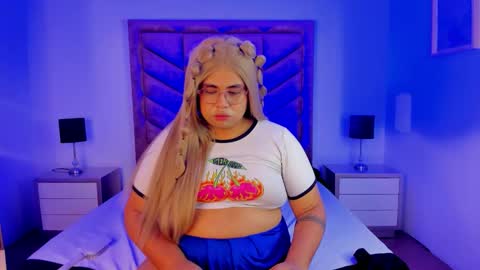 Snapshot of tom_silver_ chatting on 20, 9, 2025 Tom Silver online show from 20, 9, 2025