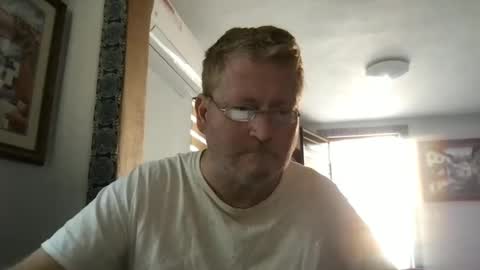 Snapshot of tomascausa chatting on 6, 12, 2024 Hola online show from 6, 12, 2024