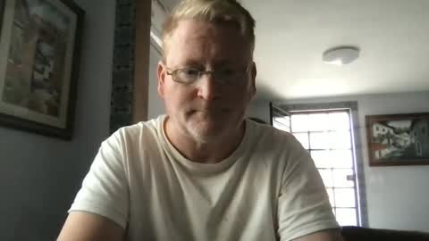 Snapshot of tomascausa chatting on 10, 1, 2025 Hola online show from 10, 1, 2025