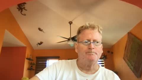 Snapshot of tomascausa chatting on 17, 2, 2026 Hola online show from 17, 2, 2026