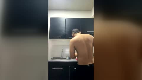 tomasstyl_ online show from 26, 6, 2026