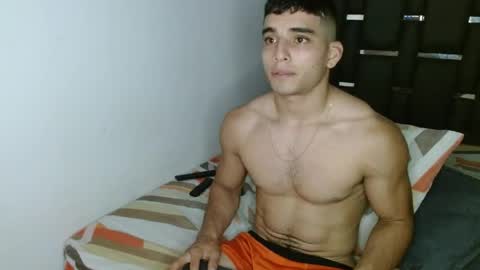 tomaz_18 online show from 29, 4, 2026