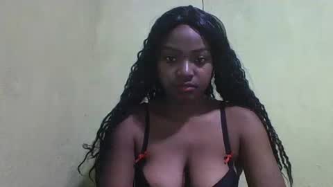 Snapshot of tomboasy chatting on 6, 10, 2025 tomboasy online show from 6, 10, 2025