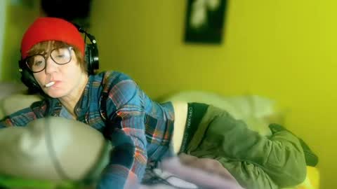 Snapshot of tomboy_titties chatting on 6, 2, 2025 tomboy_titties online show from 6, 2, 2025