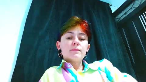 Snapshot of tomboyblue chatting on 19, 4, 2026 Blue online show from 19, 4, 2026