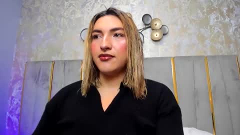   online show from 28, 11, 2025