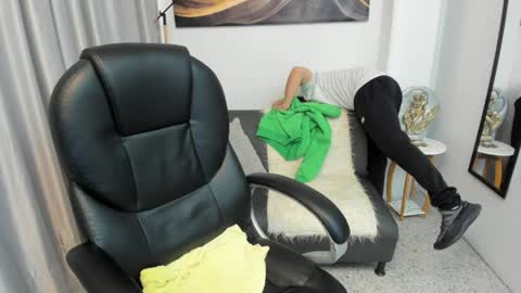 Snapshot of tommas_johnson chatting on 5, 5, 2026 Tomas online show from 5, 5, 2026