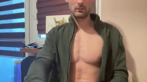 Snapshot of tommi77799 chatting on 19, 1, 2026 tommi77799 online show from 19, 1, 2026