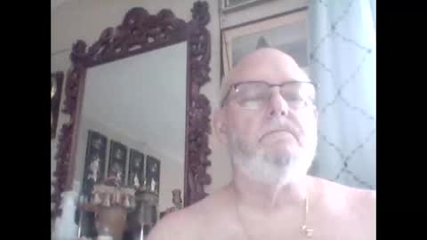Snapshot of tommierose chatting on 18, 10, 2025 Tommie online show from 18, 10, 2025