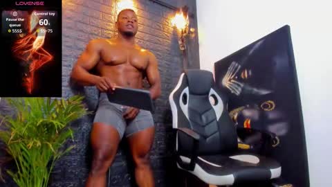 Tom Mike online show from 16, 12, 2025