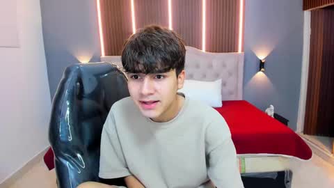 Tommy  online show from 25, 9, 2025