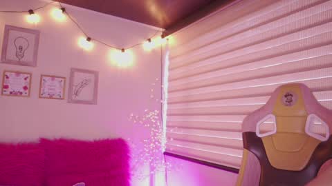 Blue  online show from 11, 4, 2026