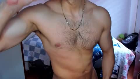 Snapshot of tommy_bred chatting on 23, 10, 2025 Twitter BreddTommy IG tommy bredd online show from 23, 10, 2025