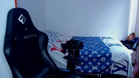 Snapshot of tommy_bred chatting on 26, 2, 2026 Twitter BreddTommy IG tommy bredd online show from 26, 2, 2026