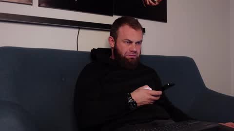 Snapshot of tommy_burnzzz chatting on 29, 1, 2025 tommy burnzzz online show from 29, 1, 2025