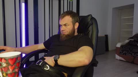 Snapshot of tommy_burnzzz chatting on 13, 2, 2025 tommy burnzzz online show from 13, 2, 2025