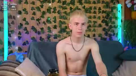 Snapshot of tommy_crash chatting on 13, 6, 2026 Tommy online show from 13, 6, 2026