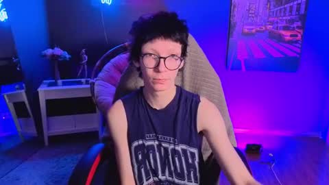 Snapshot of tommy_stars chatting on 15, 4, 2026 tommy_stars online show from 15, 4, 2026