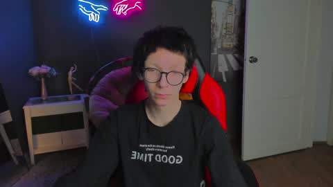 Snapshot of tommy_stars chatting on 22, 4, 2026 tommy_stars online show from 22, 4, 2026