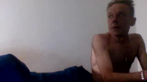 Snapshot of tommyandtomara chatting on 9, 4, 2026 tommyandtomara online show from 9, 4, 2026