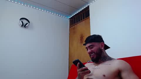 Snapshot of tommyblessd1 chatting on 13, 2, 2025 Steven online show from 13, 2, 2025