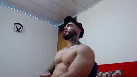Snapshot of tommyblessd1 chatting on 27, 2, 2025 Steven online show from 27, 2, 2025