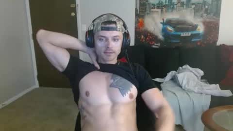 Snapshot of tommystrokes_ chatting on 14, 4, 2026 Tommy Strokes online show from 14, 4, 2026