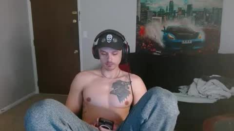 Snapshot of tommystrokes_ chatting on 17, 4, 2026 Tommy Strokes online show from 17, 4, 2026