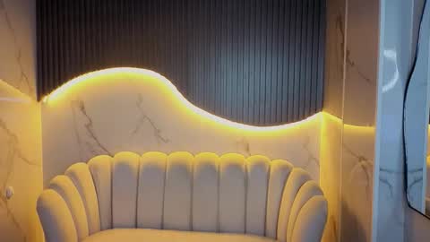 leyla  online show from 28, 11, 2025