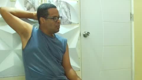 Antonio online show from 2, 2, 2025