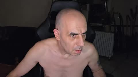 Snapshot of toninspektor chatting on 15, 11, 2025 toninspektor online show from 15, 11, 2025