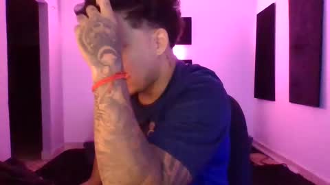 Snapshot of tony19c chatting on 18, 1, 2025 toni online show from 18, 1, 2025