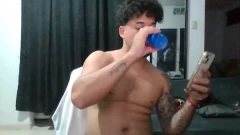 Snapshot of tony19c chatting on 15, 2, 2025 toni online show from 15, 2, 2025